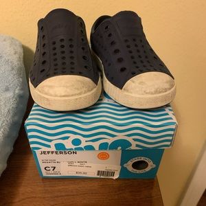 Native Jefferson’s- in navy blue size C7